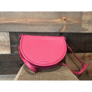 BCBGeneration Magenta Crescent Crossbody‎ Purse EUC